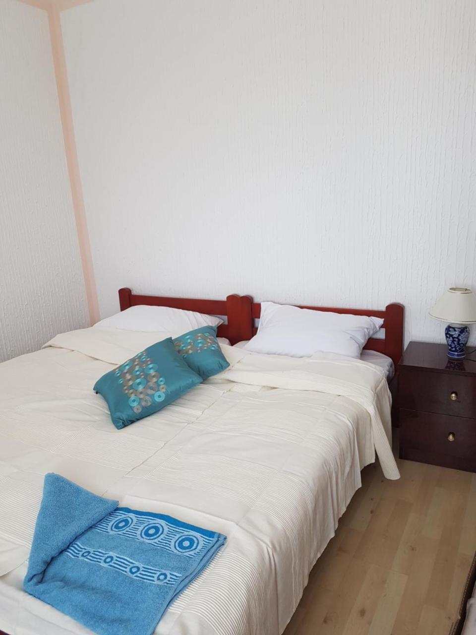 Golden Danube Bed & Breakfast Veliko Gradište Екстериор снимка